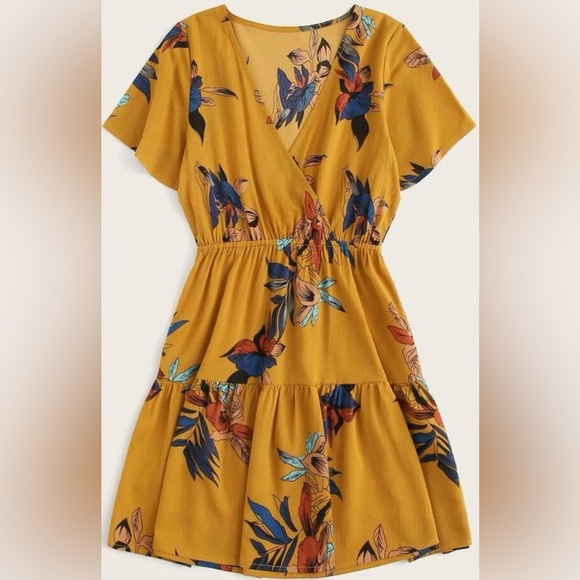 Dresses & Skirts - Plus Surplice Front Floral Print Dress